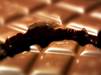 Čokoláda vzbuzuje mnohem intenzivnější prožitky než líbání.