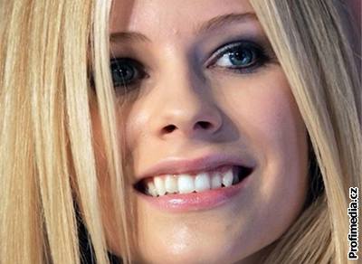 Kliknutím zobrazíte větší formát - Avril Lavigne 