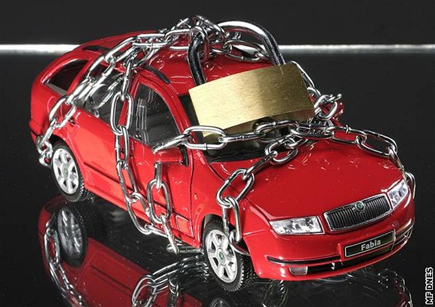 FDV153298_auto_na_retez_2.jpg