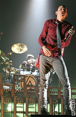 Kliknutím zobrazíte větší formát - Linkin Park