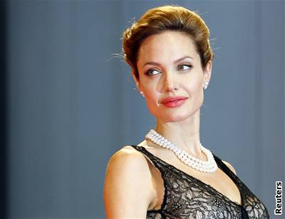 Angelina Jolie Angelina Jolie