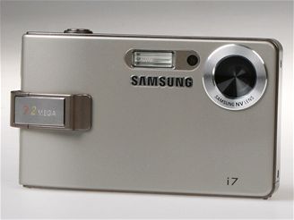 Samsung i7 zepředu 5