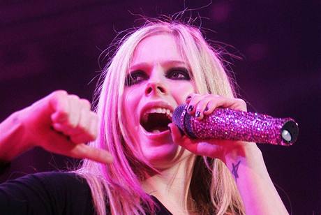Avril Lavigne vystoupila v pražské O2 Areně