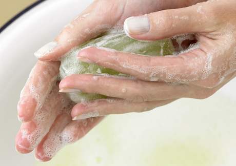 Účinnou ochranou proti žloutence typu A je přísná hygiena. Ilustrační foto.