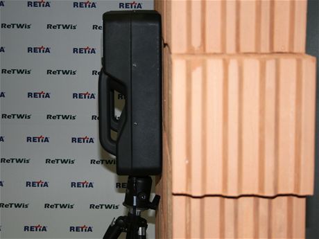 ReTWis - bok ReTWis - bok