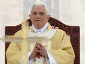 Papež Benedikt XVI. během návštěvy Jordánska (10. května 2009)