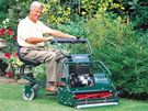 Modely Royale se vyrábějí se šířkou střihu 51, 61 a 76 cm Modely Royale se vyrábějí se šířkou střihu 51, 61 a 76 cm