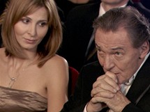 Karel Gott s manželkou Ivanou v upoutávce na letošní udílení cen Český slavík Karel Gott s manželkou Ivanou v upoutávce na letošní udílení cen Český slavík