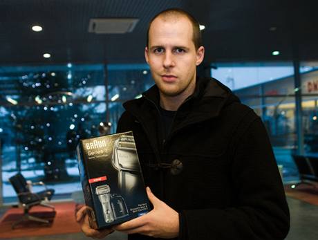 Petr Kn�pek vsadil na vtip a vyhr�l