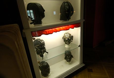 Muzeum sexu v Praze. To nen z Mlčen jehňtek nebo 8 mm, to je ze života