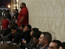 CES 2010 - na úvodní projev Steva Ballmera se čeká několik hodinv dlouhé frontě