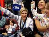 České hokejisty přišla na zápas s Lotyšskem podpořit i Kateřina Neumannová.