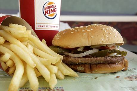 Konkurent restaurací McDonalds Burger King hledá kupce.