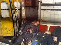 Oběti výbuchu v moskevském metru. (29. března 2010) Oběti výbuchu v moskevském metru. (29. března 2010)