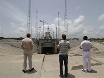 Kosmodrom v Kourou, Francouzská Guyana: stavba odpalovací rampy pro ruské rakety Sojuz Kosmodrom v Kourou, Francouzská Guyana: stavba odpalovací rampy pro ruské rakety Sojuz