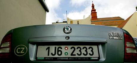 Služební Škoda Octavia figuruje ve všech sporných případech náměstka primátora Jihlavy Radka Vovsíka Služební Škoda Octavia figuruje ve všech sporných případech náměstka primátora Jihlavy Radka Vovsíka