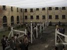 Z natáčení filmu Lidice, věznice Mladá Boleslav - první den Z natáčení filmu Lidice, věznice Mladá Boleslav - první den