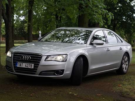 Audi A8 4.2 TDI Quattro Audi A8 4.2 TDI Quattro