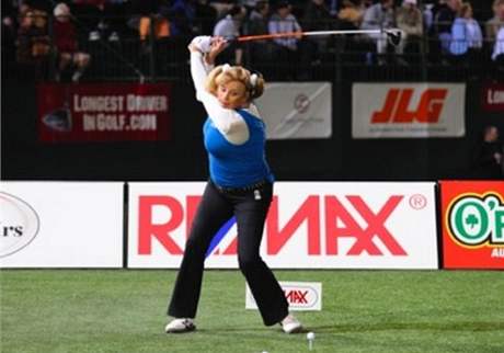Lana Lawless, transexuálka, která žaluje LPGA Tour Lana Lawless, transexuálka, která žaluje LPGA Tour