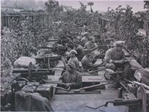 Obrněný vagon vlaku československých legionářů. Obrněný vagon vlaku československých legionářů.