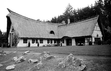 Letní vila Karla Lamače, Jan Loskot Letní vila Karla Lamače, Jan Loskot