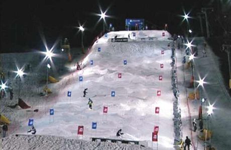 Mariánskolázeňská sjezdovka Kolyba bude v únoru 2011 po třech letech opět dějištěm závodu světového poháru v akrobatickém lyžování Mariánskolázeňská sjezdovka Kolyba bude v únoru 2011 po třech letech opět dějištěm závodu světového poháru v akrobatickém lyžování