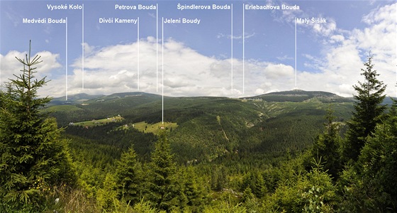 Panorama - pohled k Petrovce, foceno z tzv. dřevařské cesty.