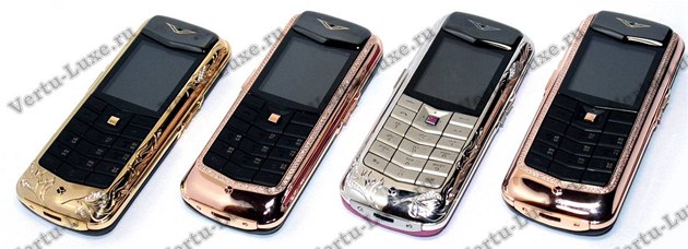 Různé modely řady Constallation, autor vertu-luxe.ru