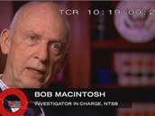 Hlavní vyšetřovatel nehody letu USAir 1493 Bob MacIntosh. - VSE3f41d1_macintosh_vysetrovatel