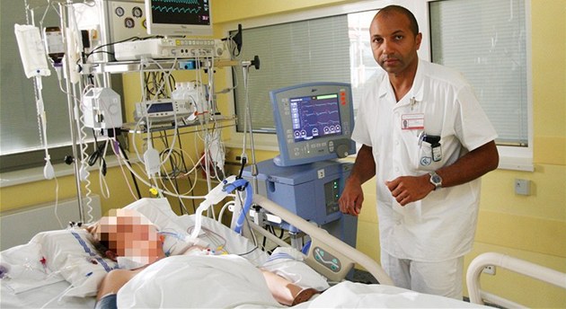 Head of Department ARO Havířov Hospital Robert Bocek in control of one of the women Head of Department ARO Havířov Hospital Robert Bocek in control of one of the women