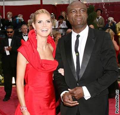 Heidi Klumová s manželem Sealem na předávání filmových cen Oscar